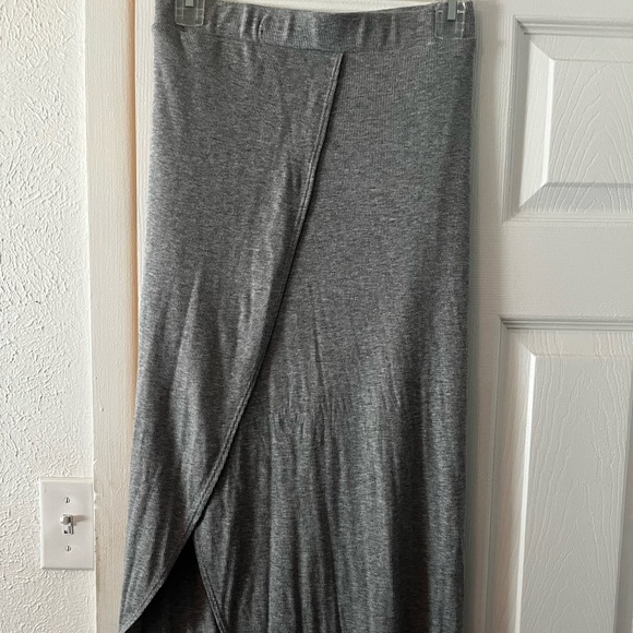 La hearts skirt - Picture 2 of 3